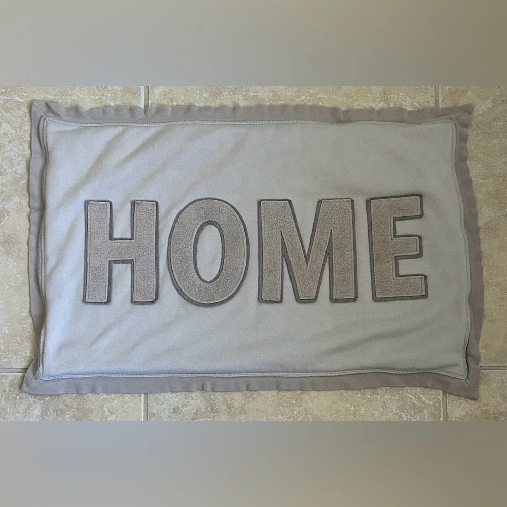 Pottery Barn HOME Appliqué Lumbar Pillow Cover Jersey Gray 16x24”
